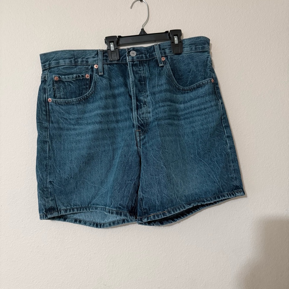 New Levi’s 501 denim shorts